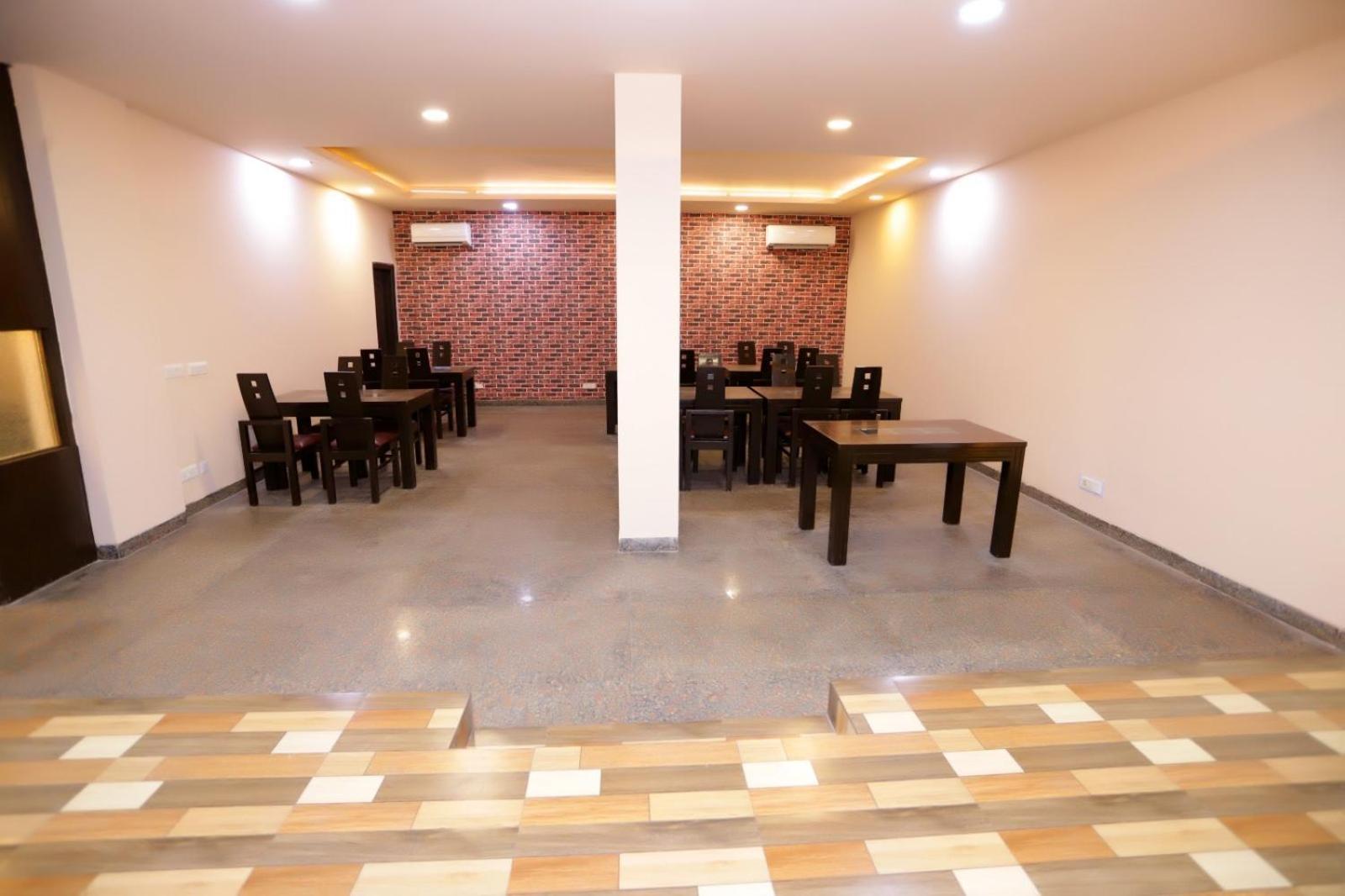 Hotel Mvr Stay By Admire Inn Noida Kültér fotó